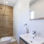 Exquisite Modern Luxury In Malta - Walking Distance To The Restaurants & Night Life